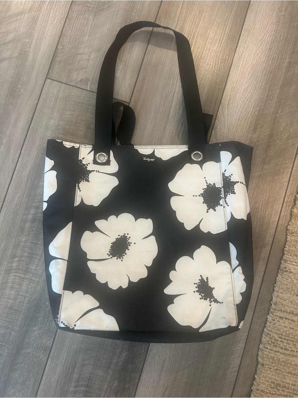thirty-one Black and White Floral Tote with Front Pocket - Picture 2 of 7